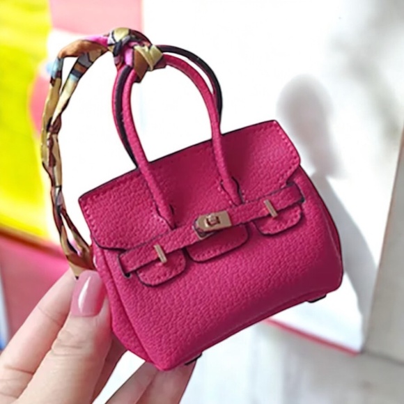 Mini bag keychain - Dark Pink - Picture 1 of 4